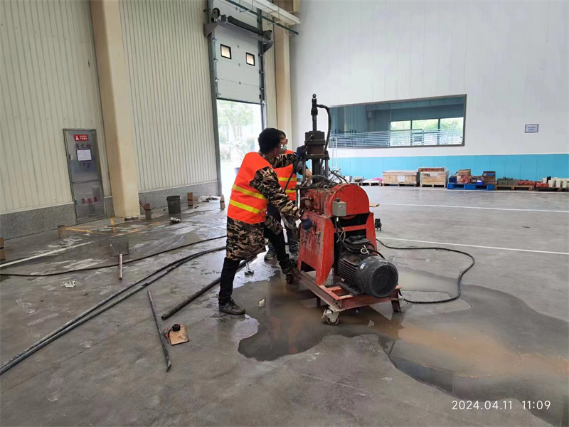 宿松厂房地面下沉塌陷注浆加固施工